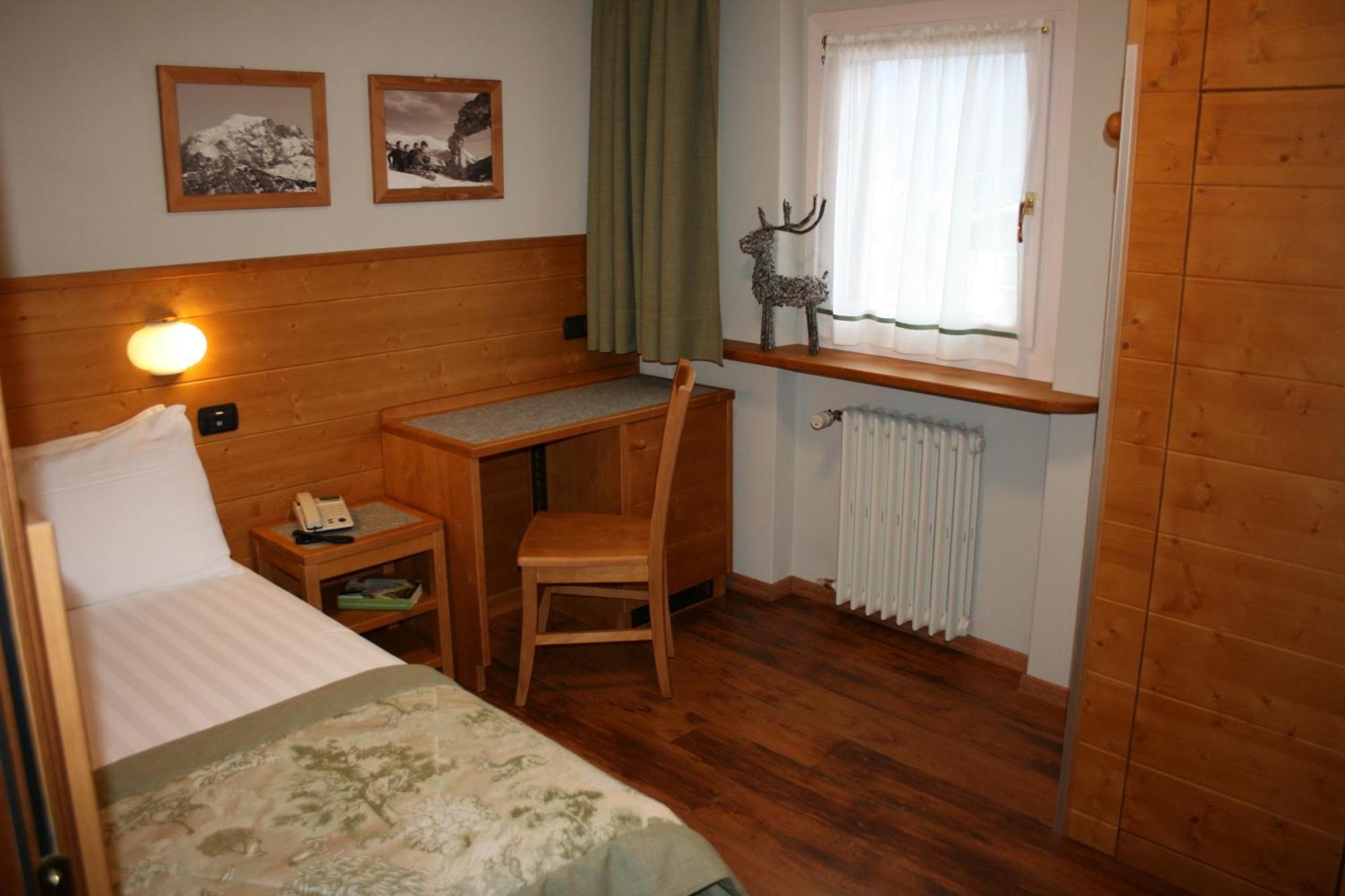 Hotel Larice Bianco Bormio Quarto foto