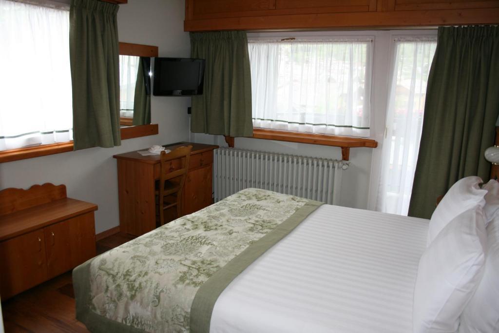 Hotel Larice Bianco Bormio Exterior foto